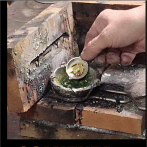 Instantánea ehando el metal fundir